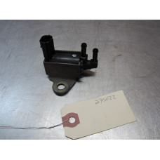 27S022 Vacuum Switch From 2001 Subaru Forester  2.5